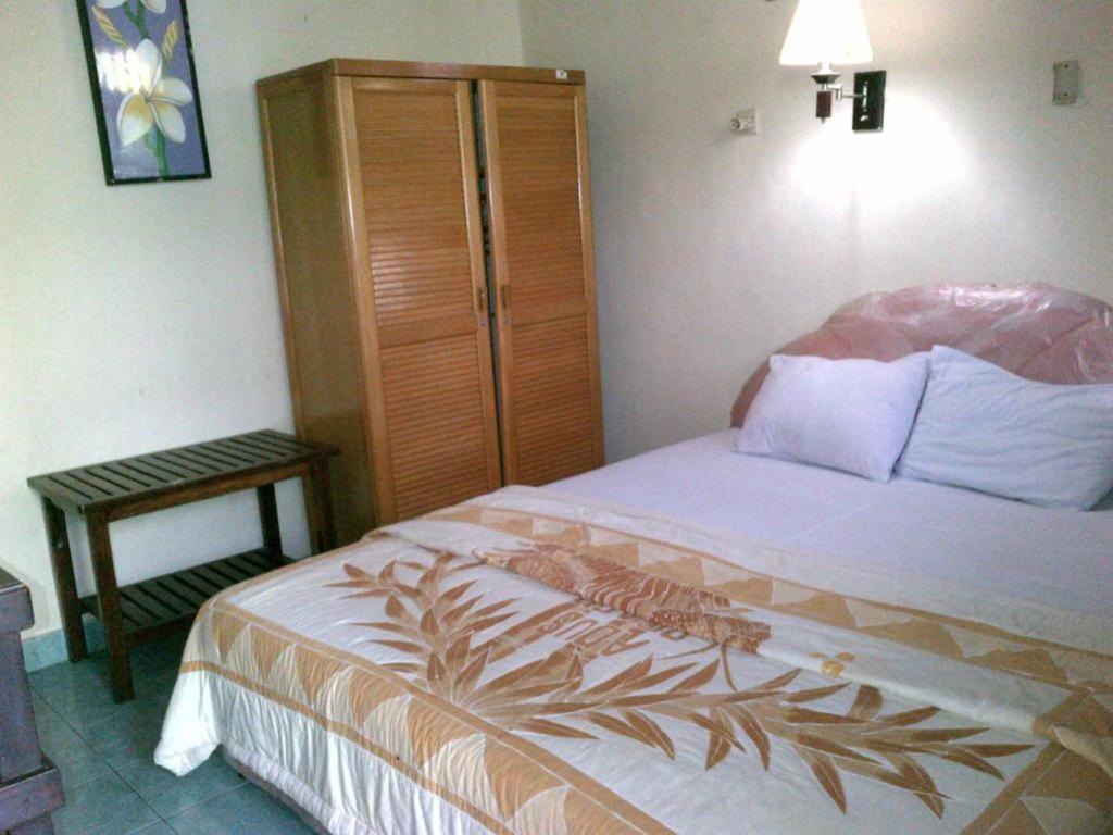 Adus Beach Inn Легіан Номер фото